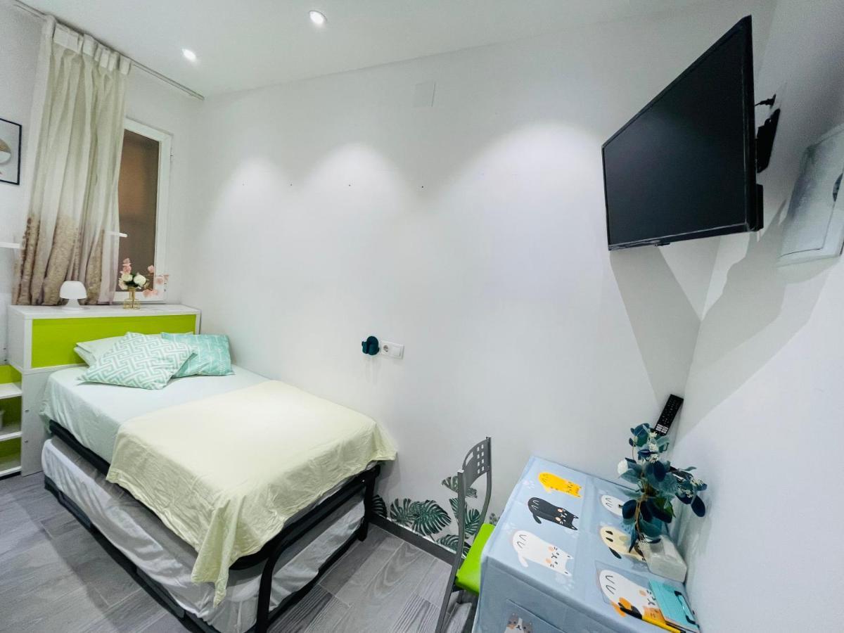 Fantastico Estudio Cuatro Camino Apartment Madrid Luaran gambar