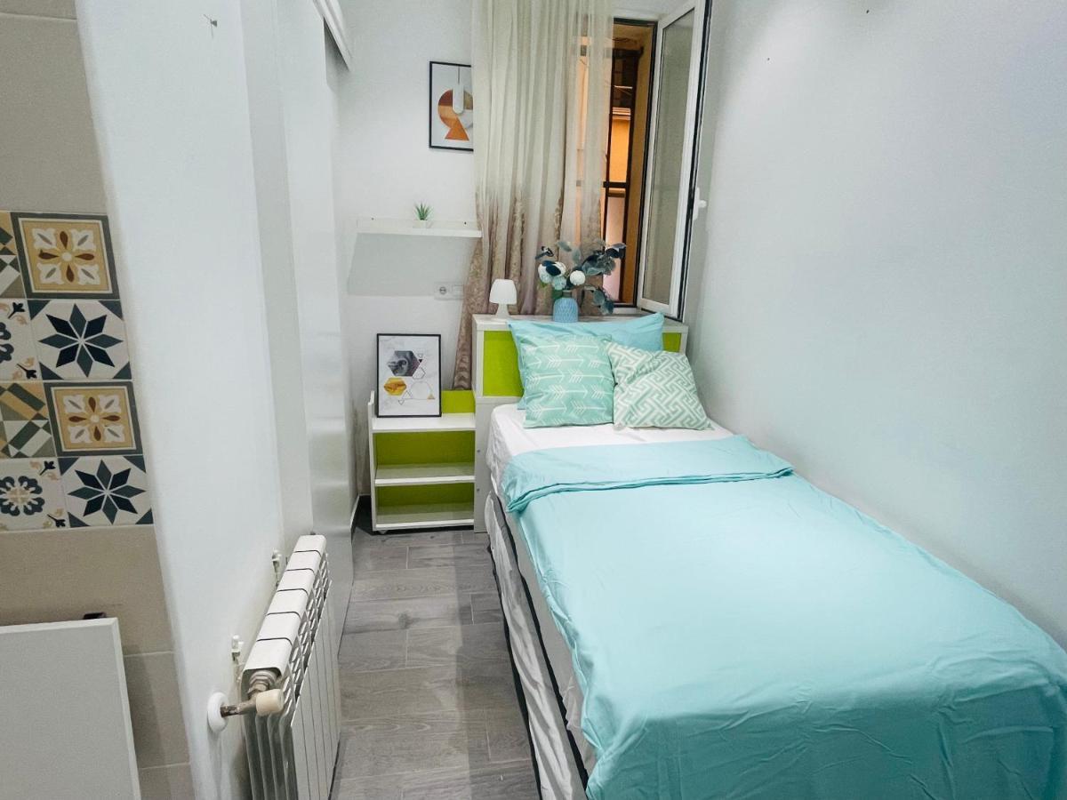 Fantastico Estudio Cuatro Camino Apartment Madrid Luaran gambar