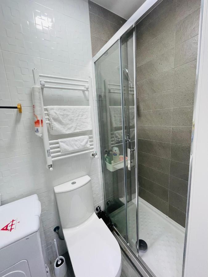 Fantastico Estudio Cuatro Camino Apartment Madrid Luaran gambar