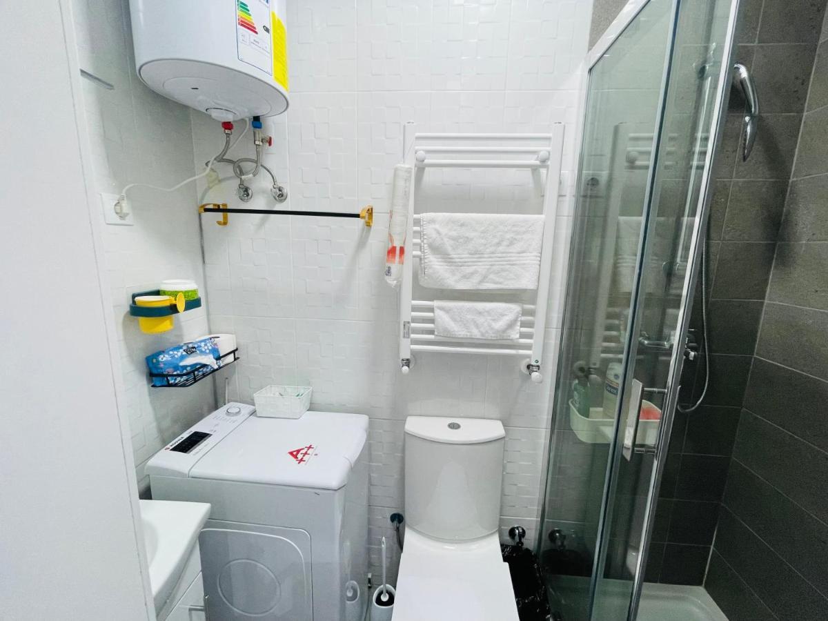 Fantastico Estudio Cuatro Camino Apartment Madrid Luaran gambar
