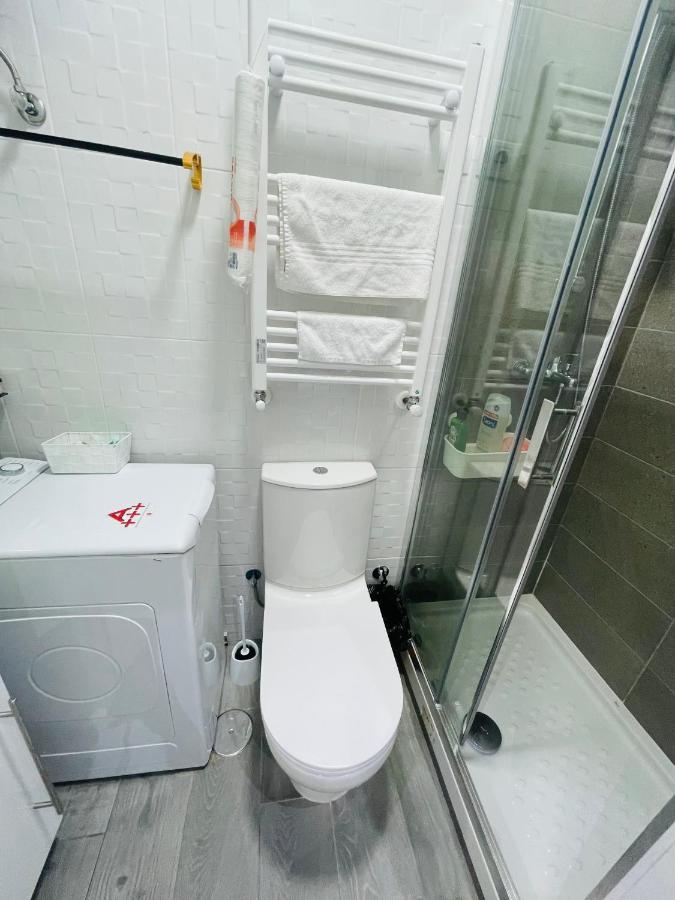 Fantastico Estudio Cuatro Camino Apartment Madrid Luaran gambar