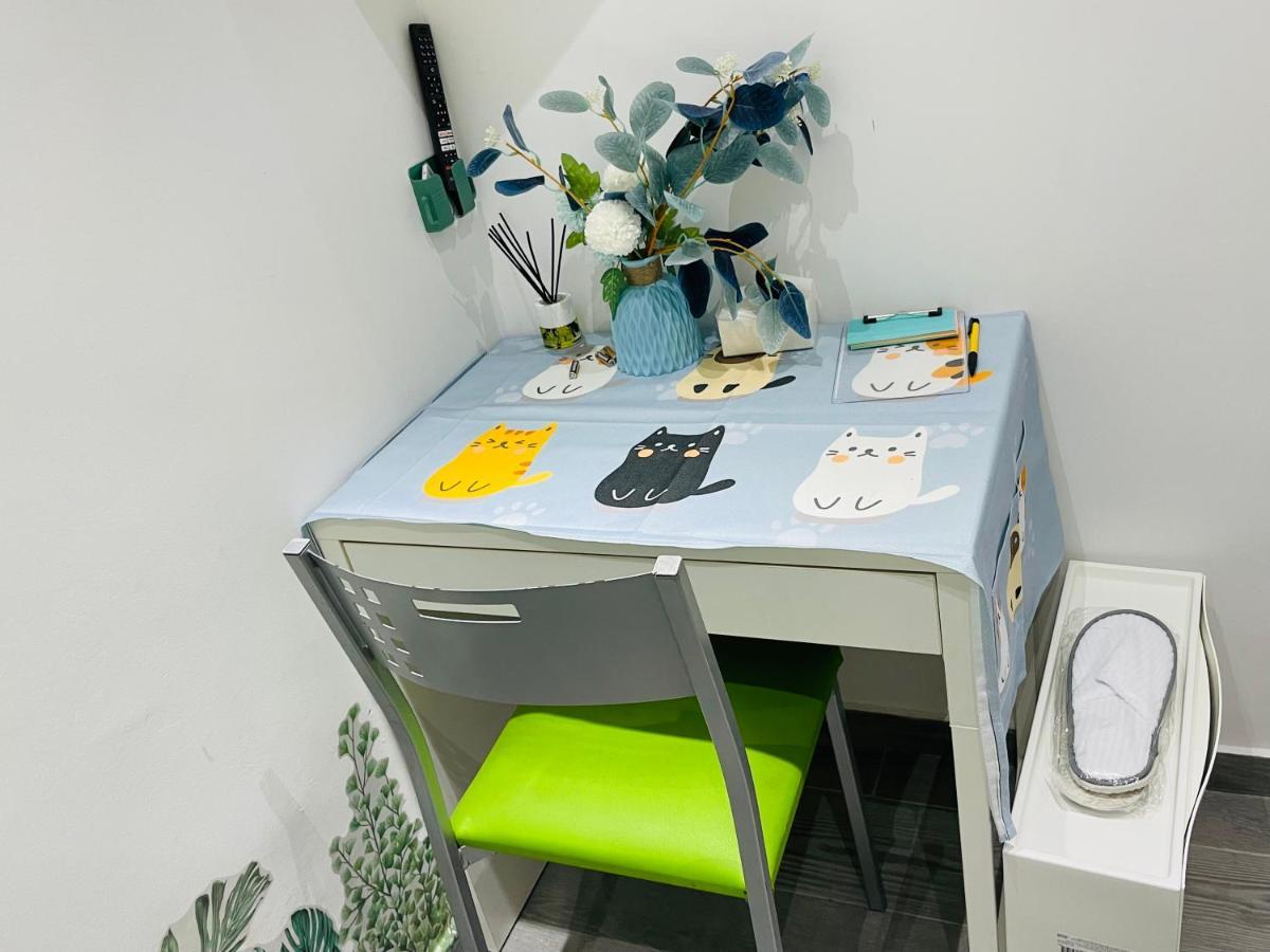 Fantastico Estudio Cuatro Camino Apartment Madrid Luaran gambar